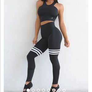 Bombshell Sportswear High Waisted Leggings